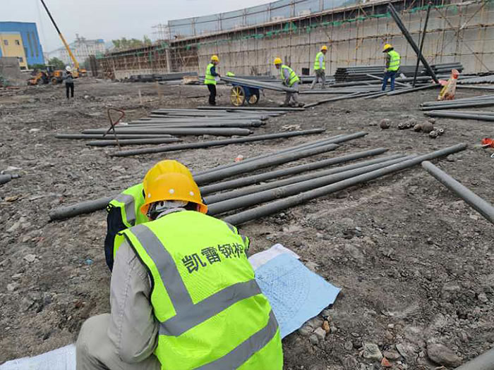 南康螺栓球网架结构